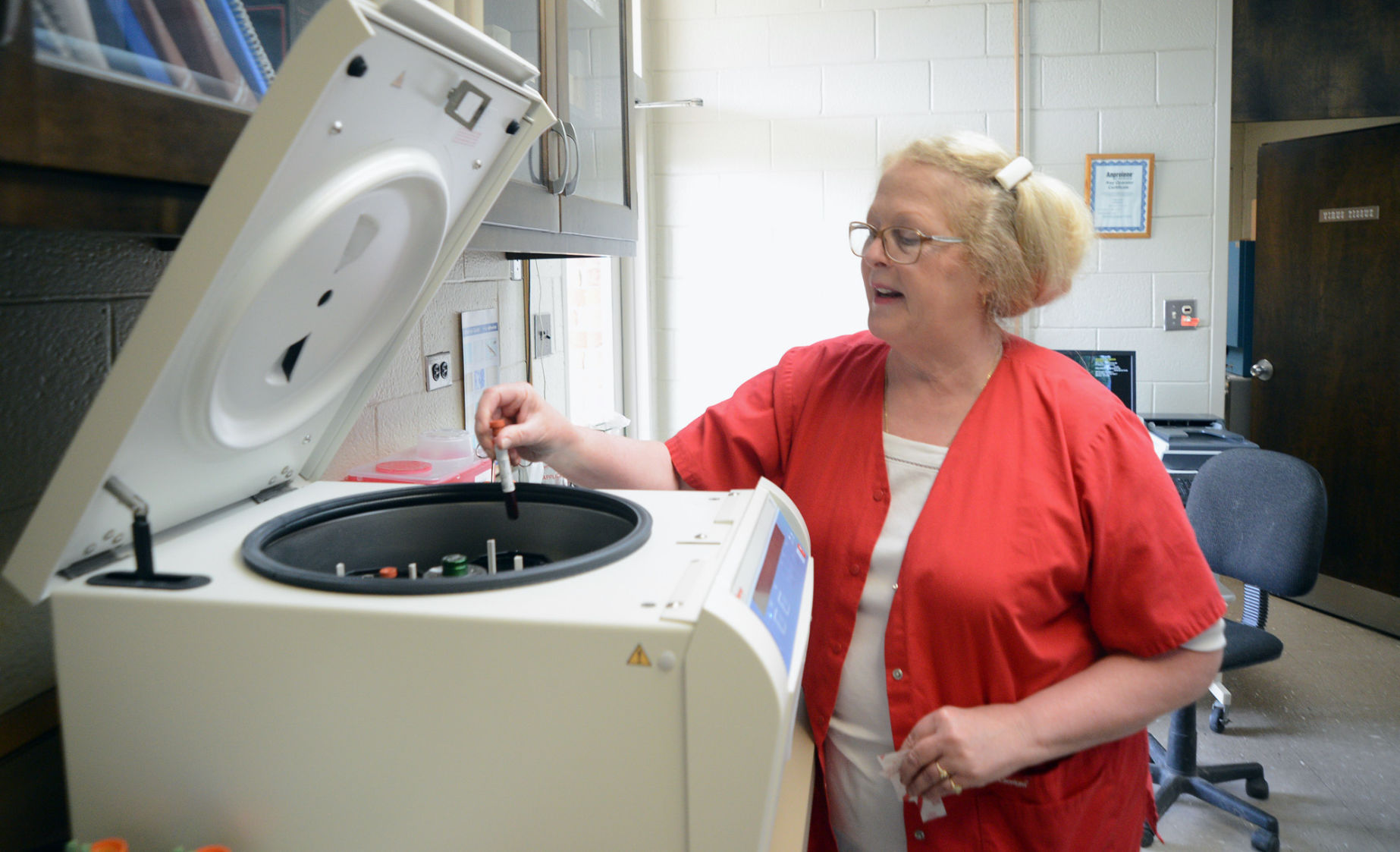 Medicine Technician AGID Test in Lab